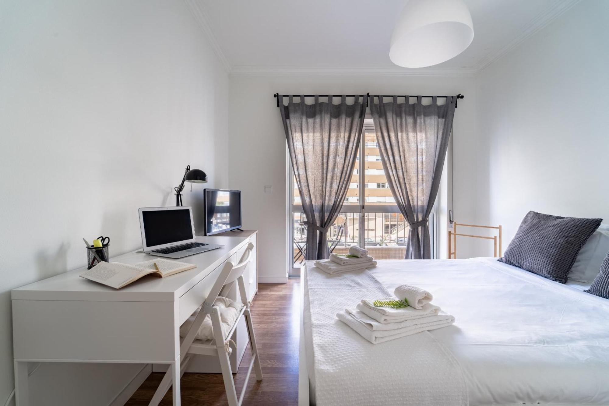 Alvares Araujo - Apartamento Familiar Perto Da Estacao De Comboios ブラガ エクステリア 写真